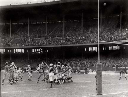 Groza Kicks Winning FG in1950 NFL Championship Game